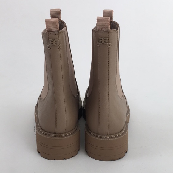 Monochrome Waterproof Boots - Picture 6 of 7